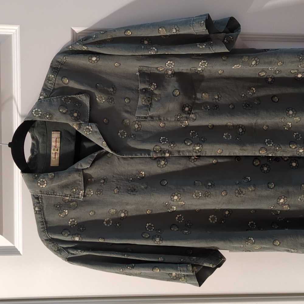 Tommy Bahama Men's Large 100% Silk